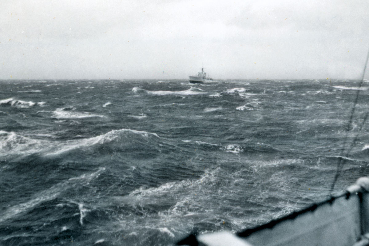 HMCS Lanark lagging – June, 1964.
